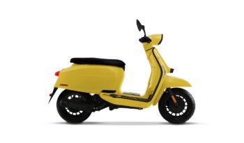 lambretta-v125-yellow